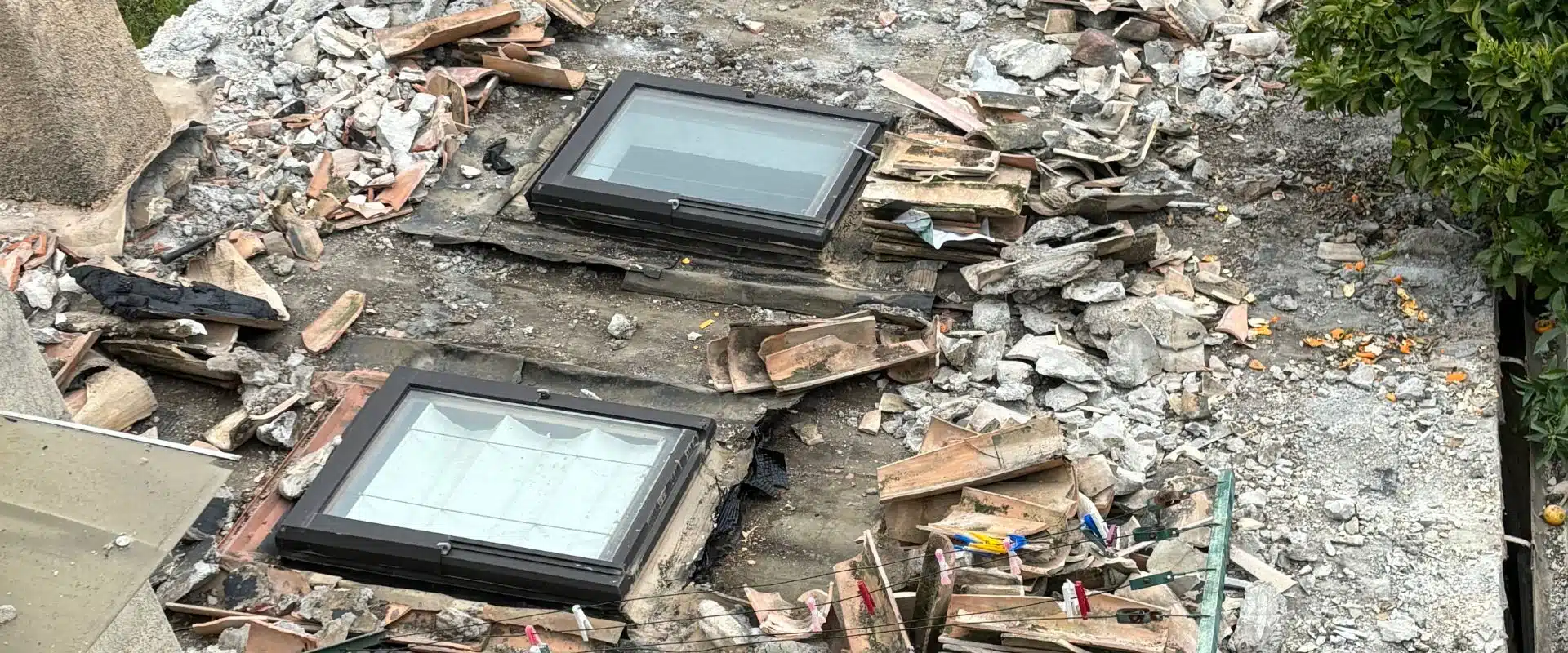 Entreprise couverture Tourrettes-sur-Loup (1) Entreprise couverture Tourrettes-sur-Loup | Les Belles Toitures Françaises